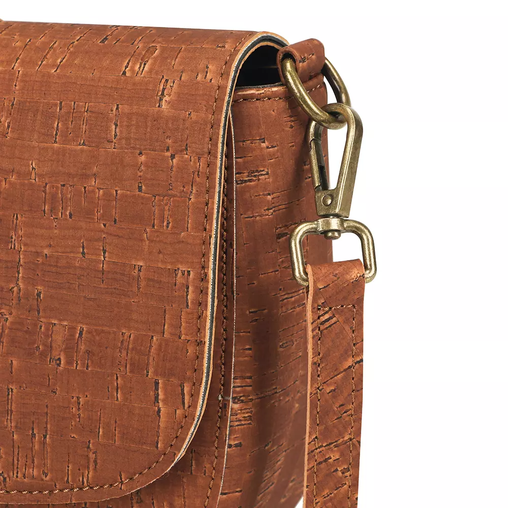 Dark brown cork natural handbag